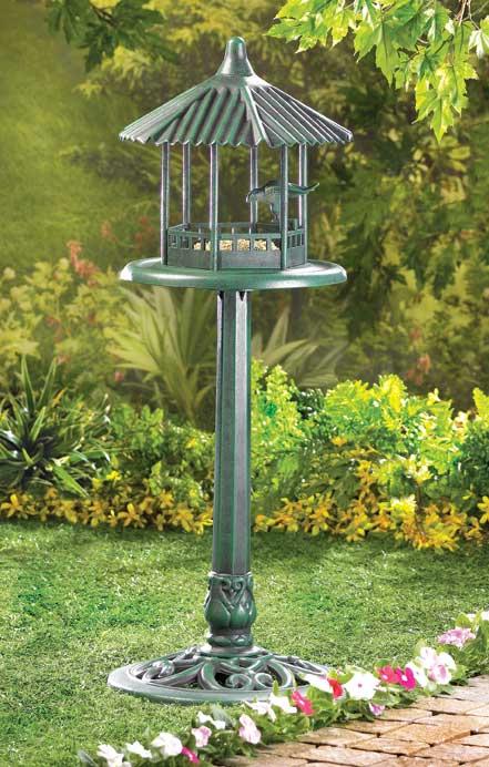 Verdigris Gazebo Standng Birdfeeder